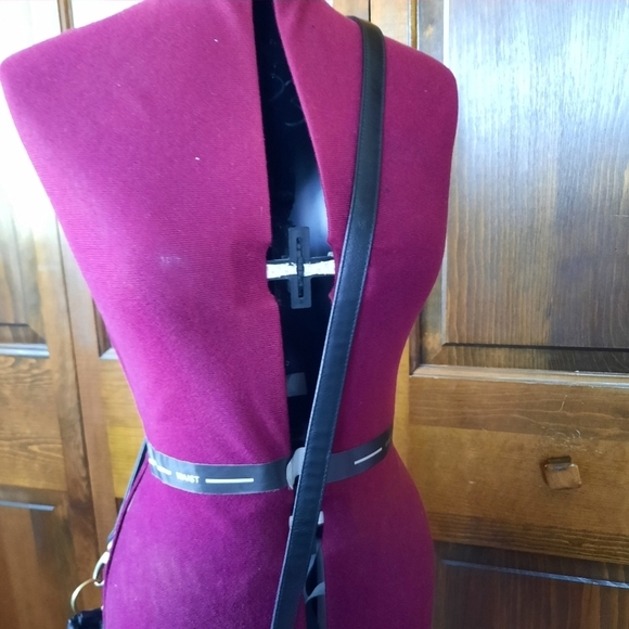 Tignanello black genuine leather flat pocket crossbody purse - Picture 3 of 14